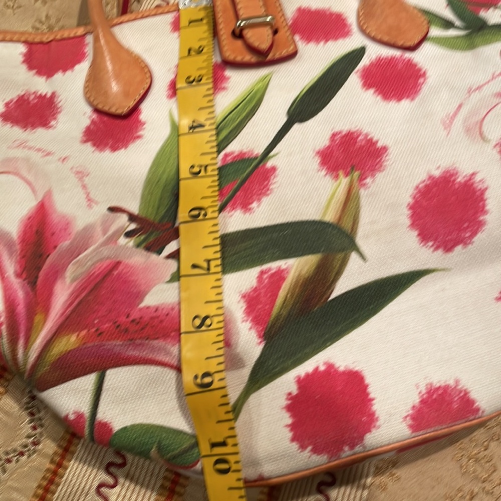 Dooney Bourke Cindy Lilly Bag, Brown Leather,
Canvas, Tote Preppy Classic Purse - Picture 13 of 15